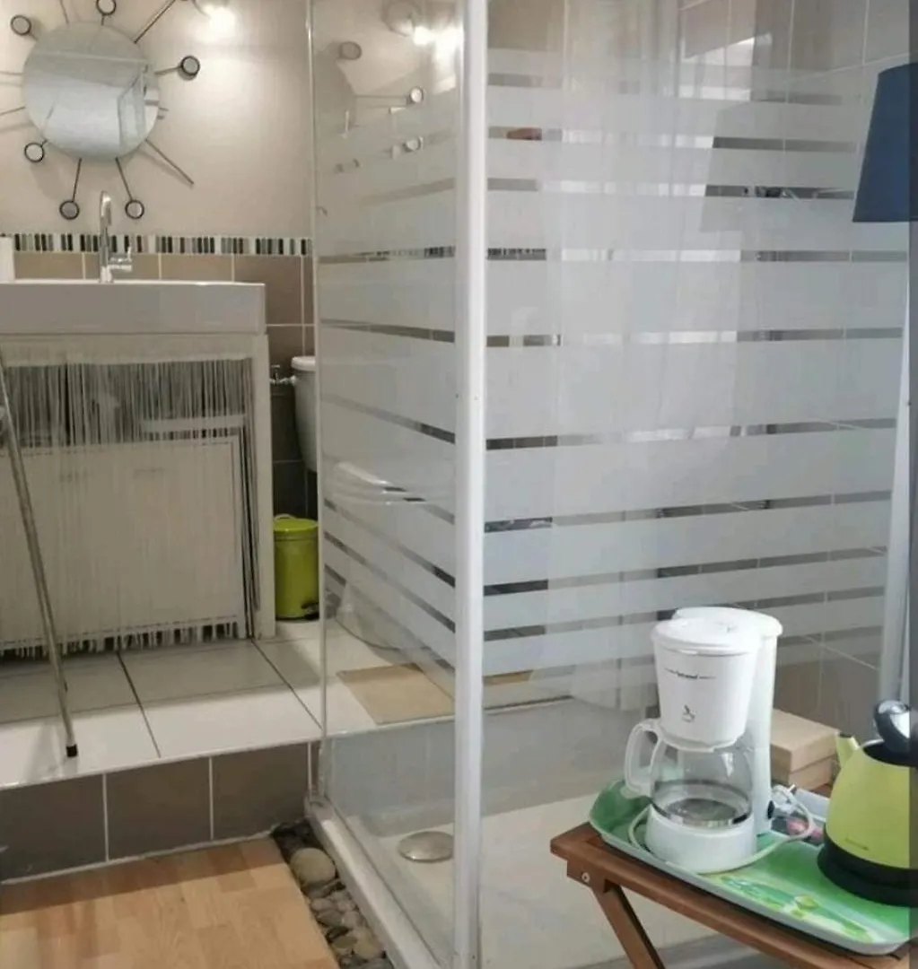 Chambre Atypique Entre Mer Et Collines Belgentier